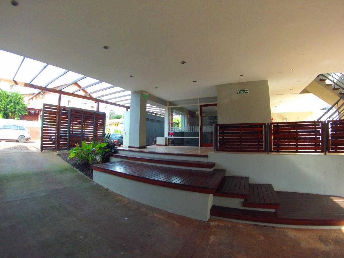 Yreta Apart Hotel Puerto Iguazú Extérieur photo